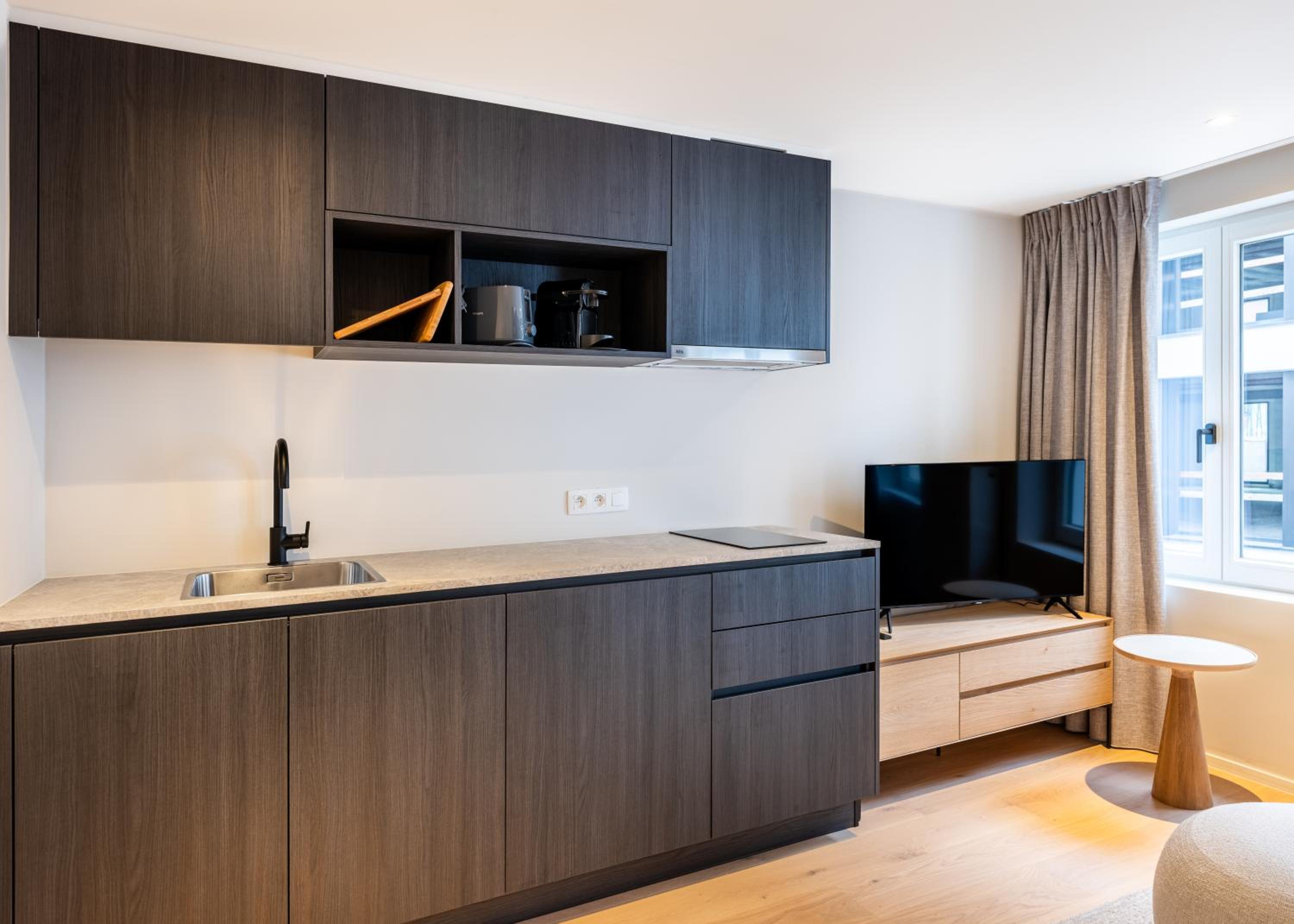 Huswell - Stylish Duplex Studio with Premium Materials in Ghent City Center