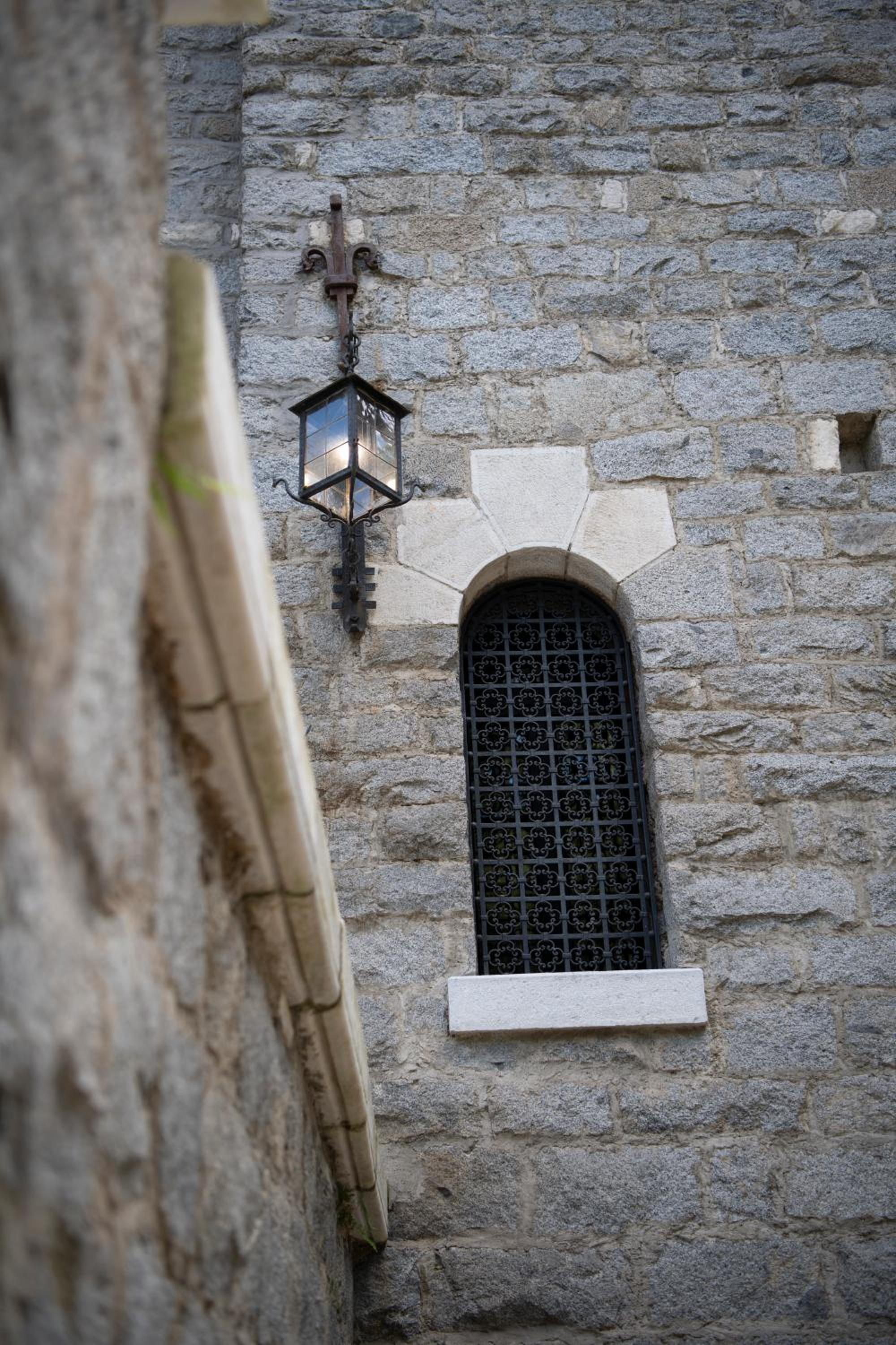 Castelpoggio Luxury Apartment
