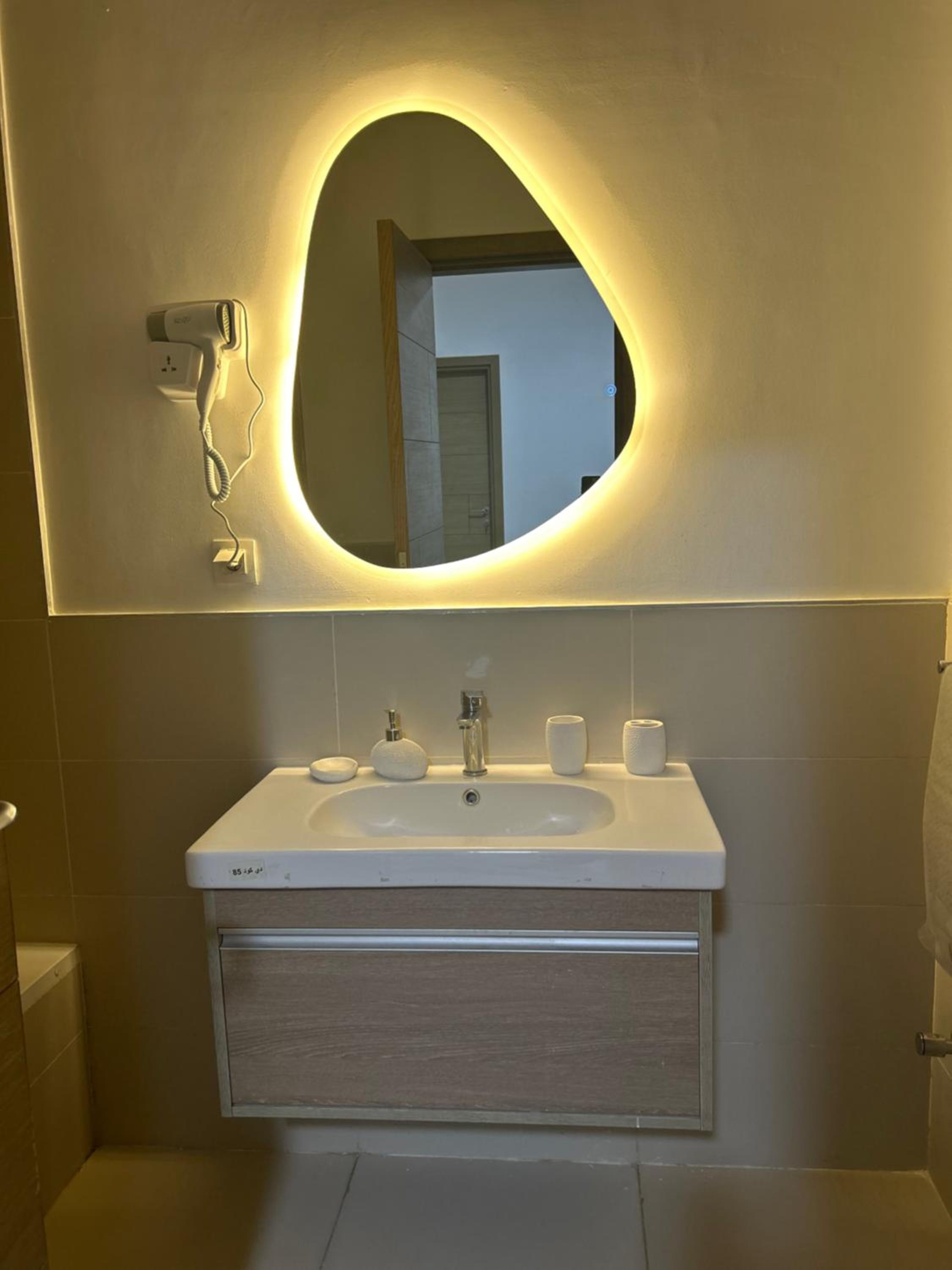 Up Town Luxury Apartment
