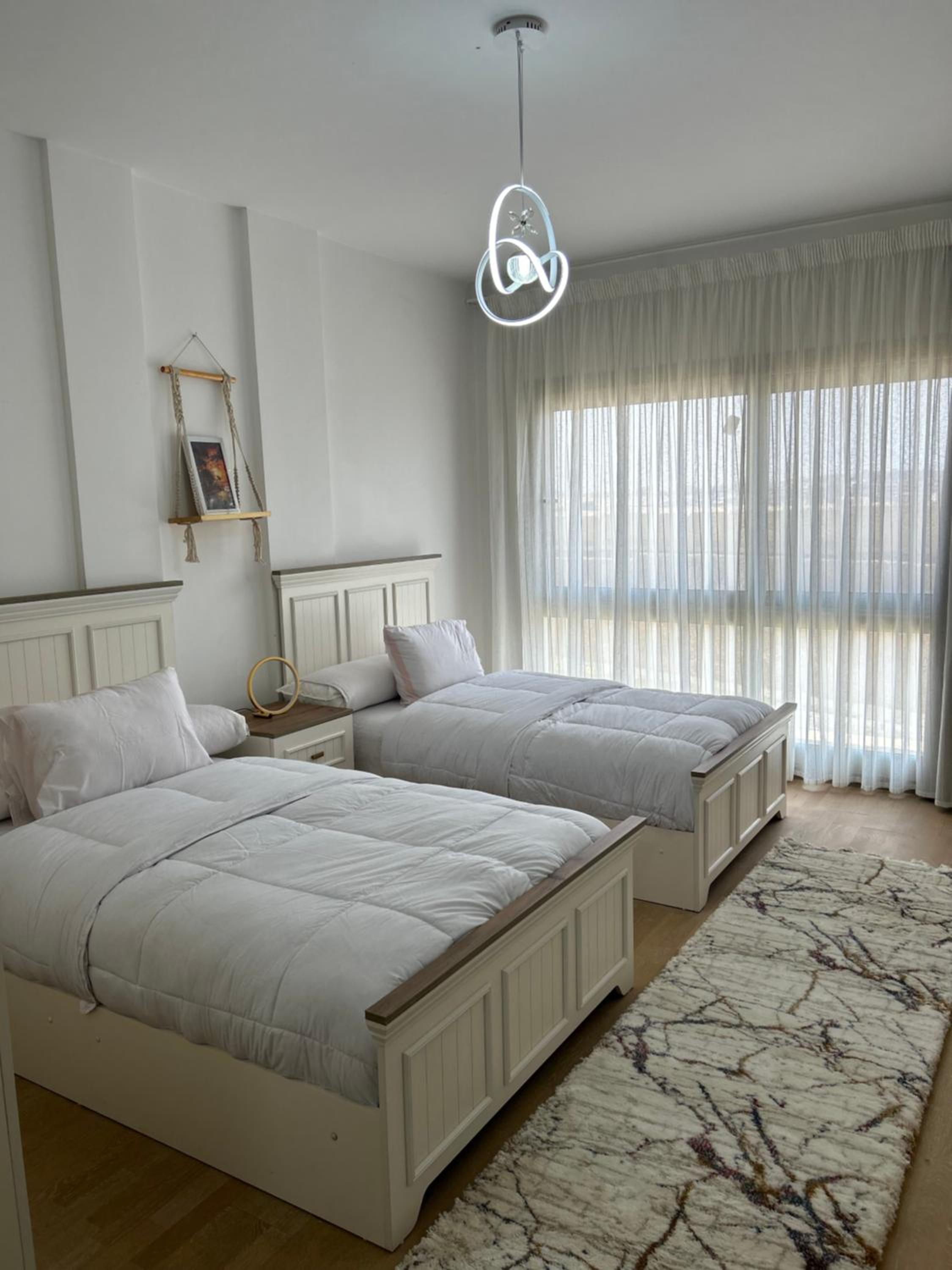 Up Town Luxury Apartment