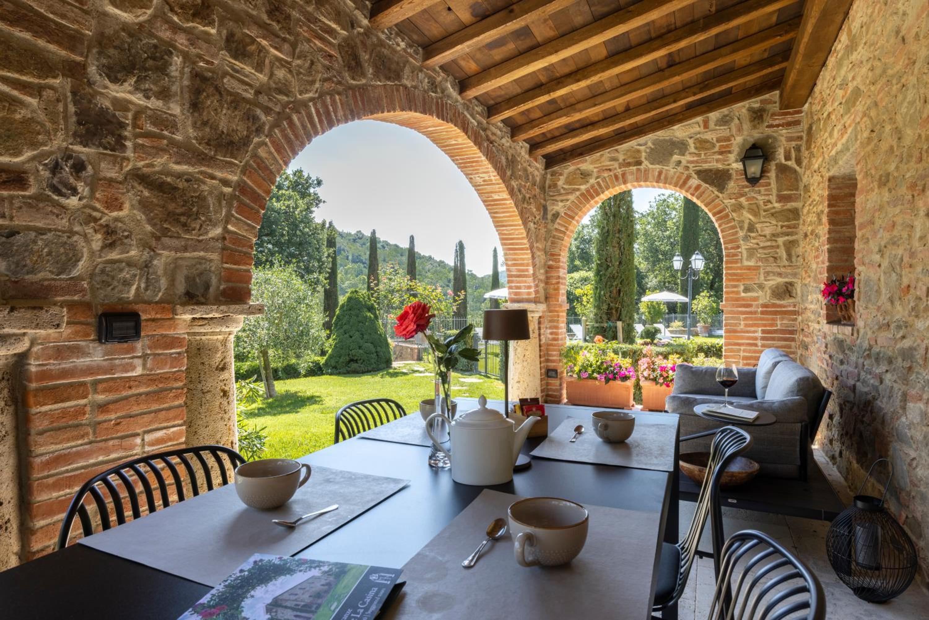 Villa Rigomagno by MMega en Rigomagno