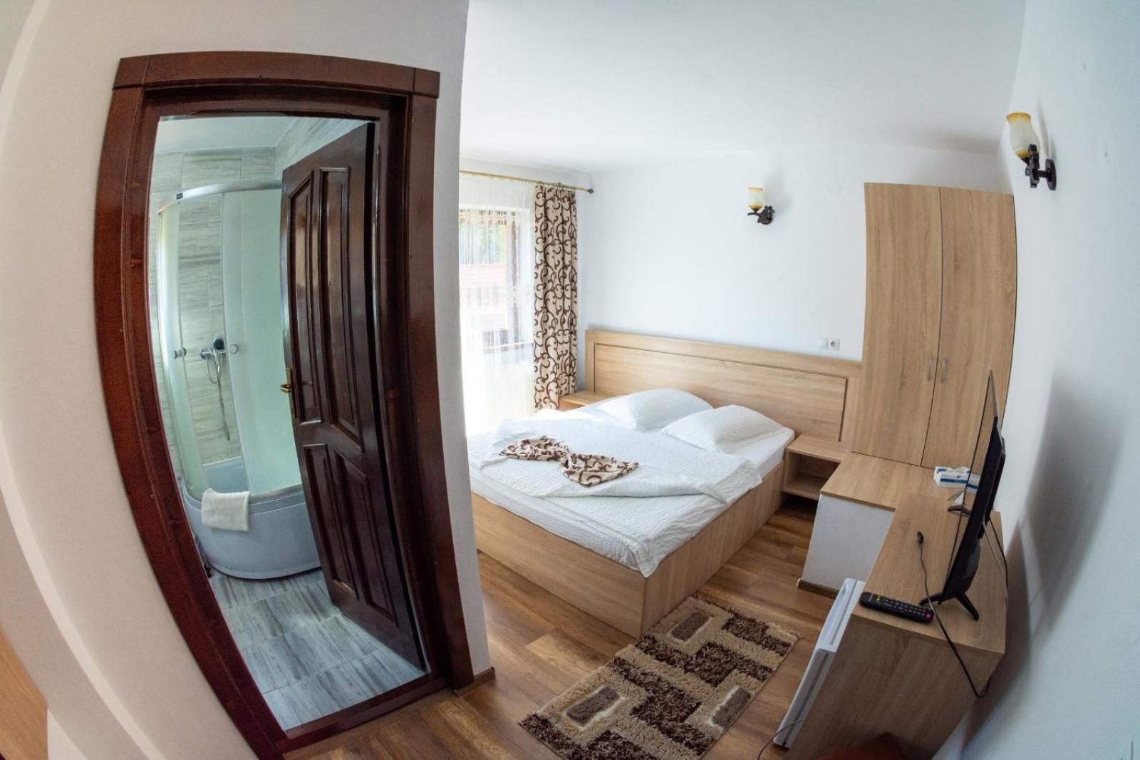 Cabana Dan Arieseni view 5