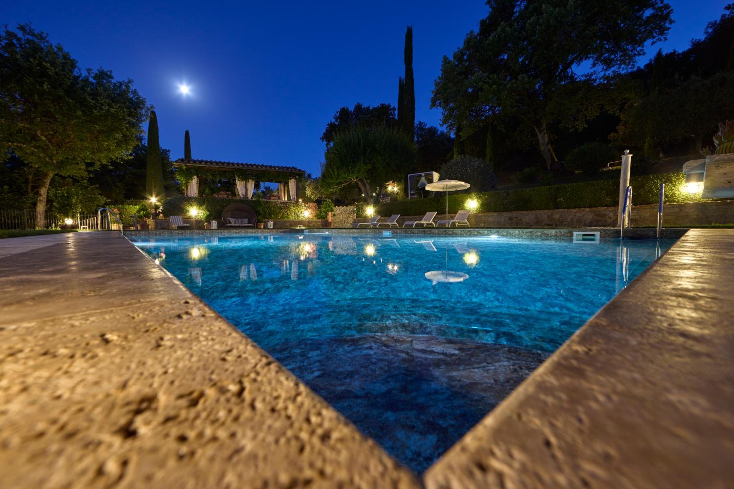 Villa Rigomagno by MMega