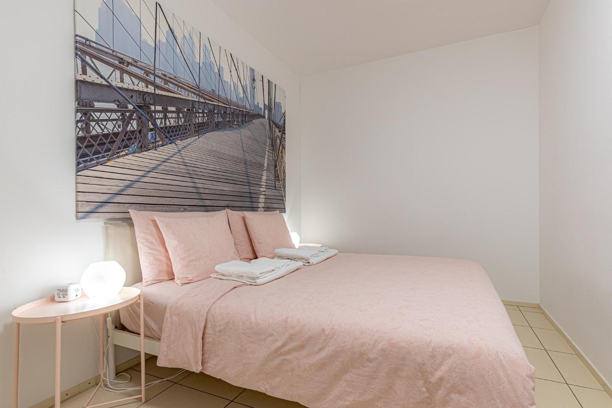 Lugano Station Apartment with FREE PARKING