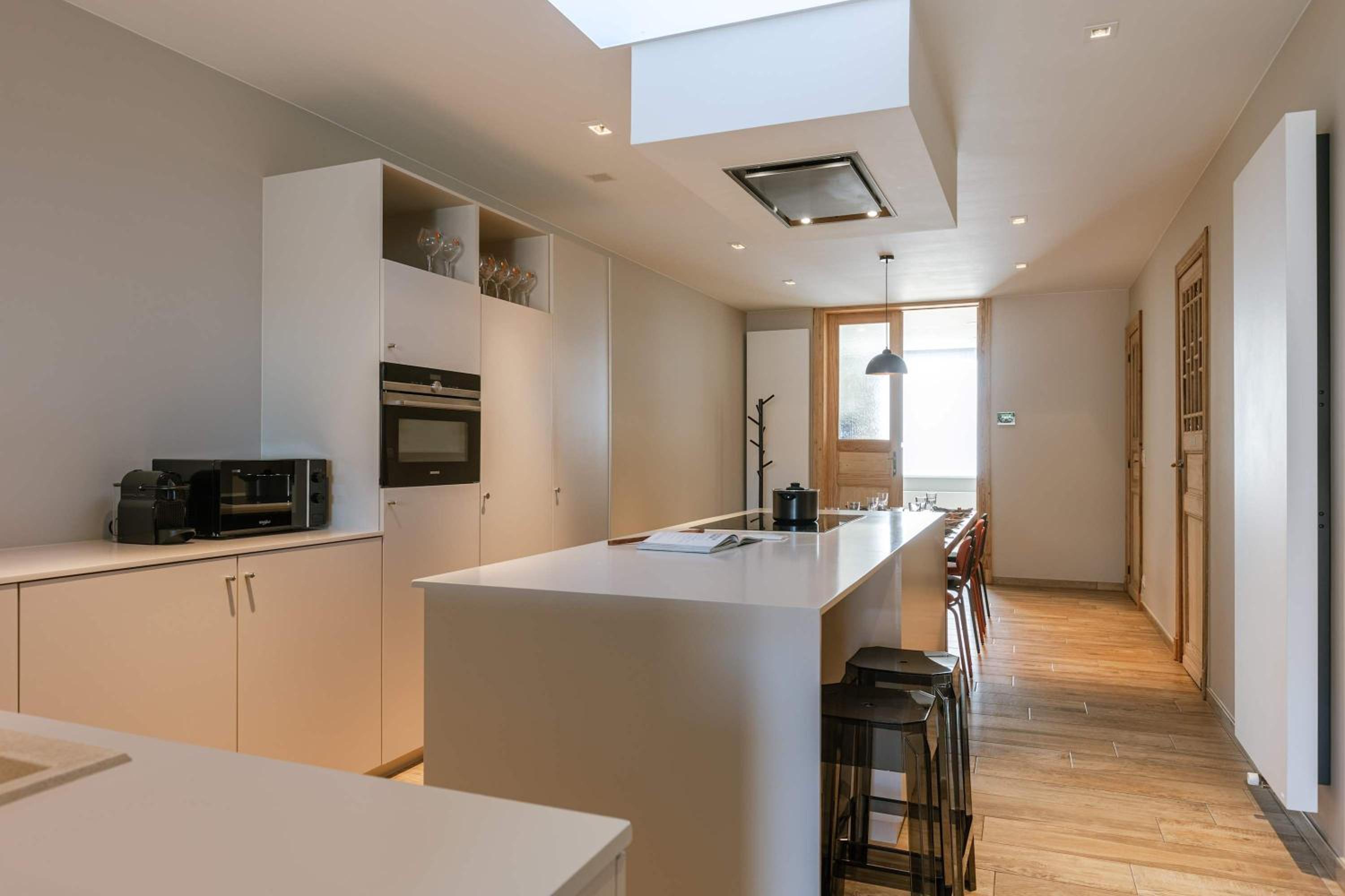Huswell - House Tilo: A blend of heritage, scenery, and comfort for 8 Guests
