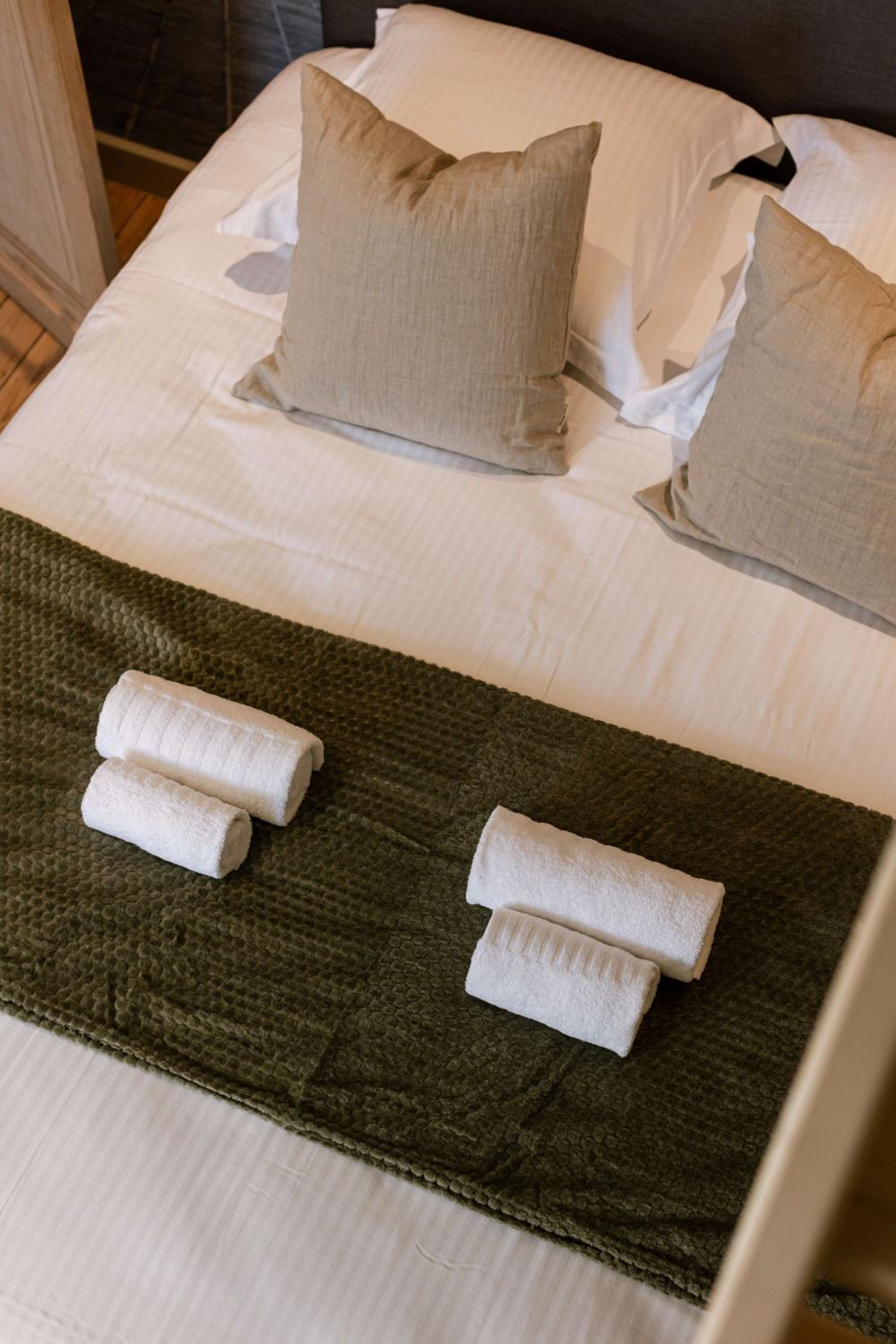 Huswell - House Tilo: A blend of heritage, scenery, and comfort for 8 Guests