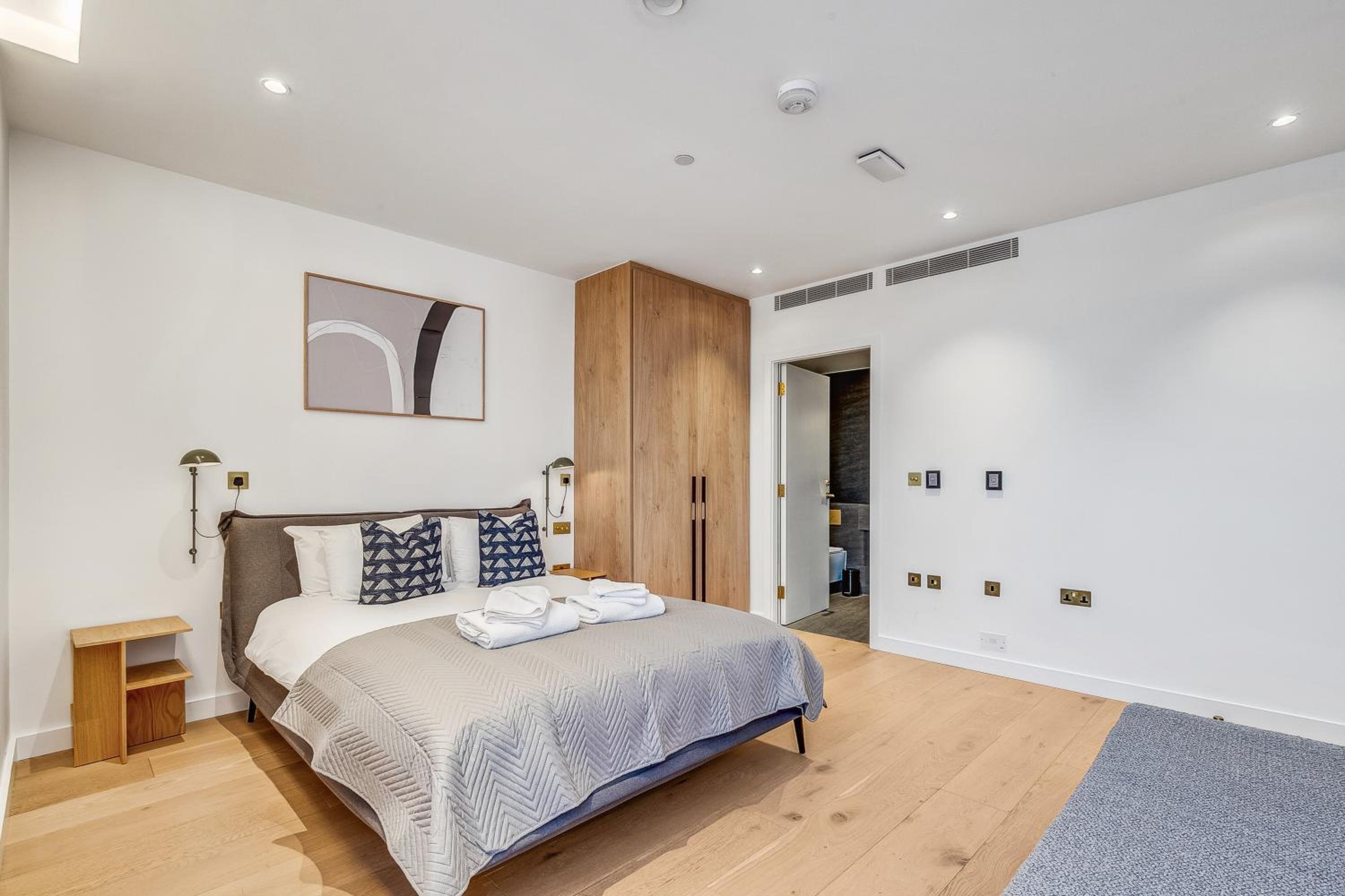 StayCozy Apartments in Kings Cross