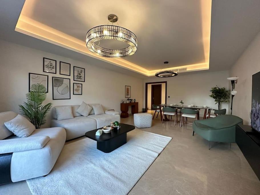 Access -lux smart homes- 3bedr- CFC