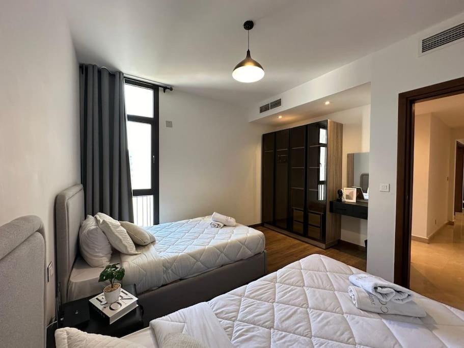 Access -lux smart homes- 3bedr- CFC