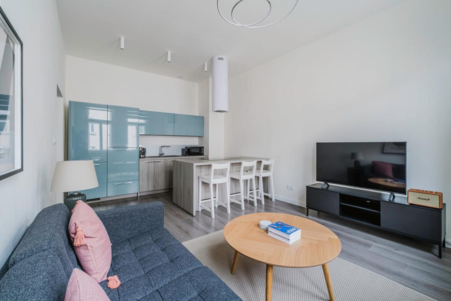 Blueground Žižkov renovated nr universities PRG-35