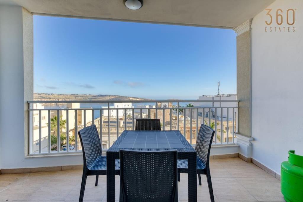 Cosy 2BR Apt with stunning sea views in St Pauls by 360 Estates photo 3