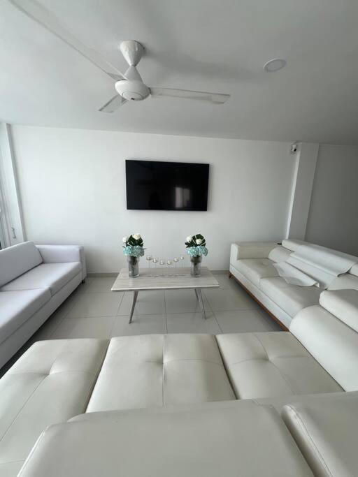 Gloria Al Laguito Duplex