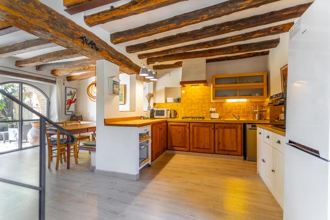 Charming barn in Mas Simon