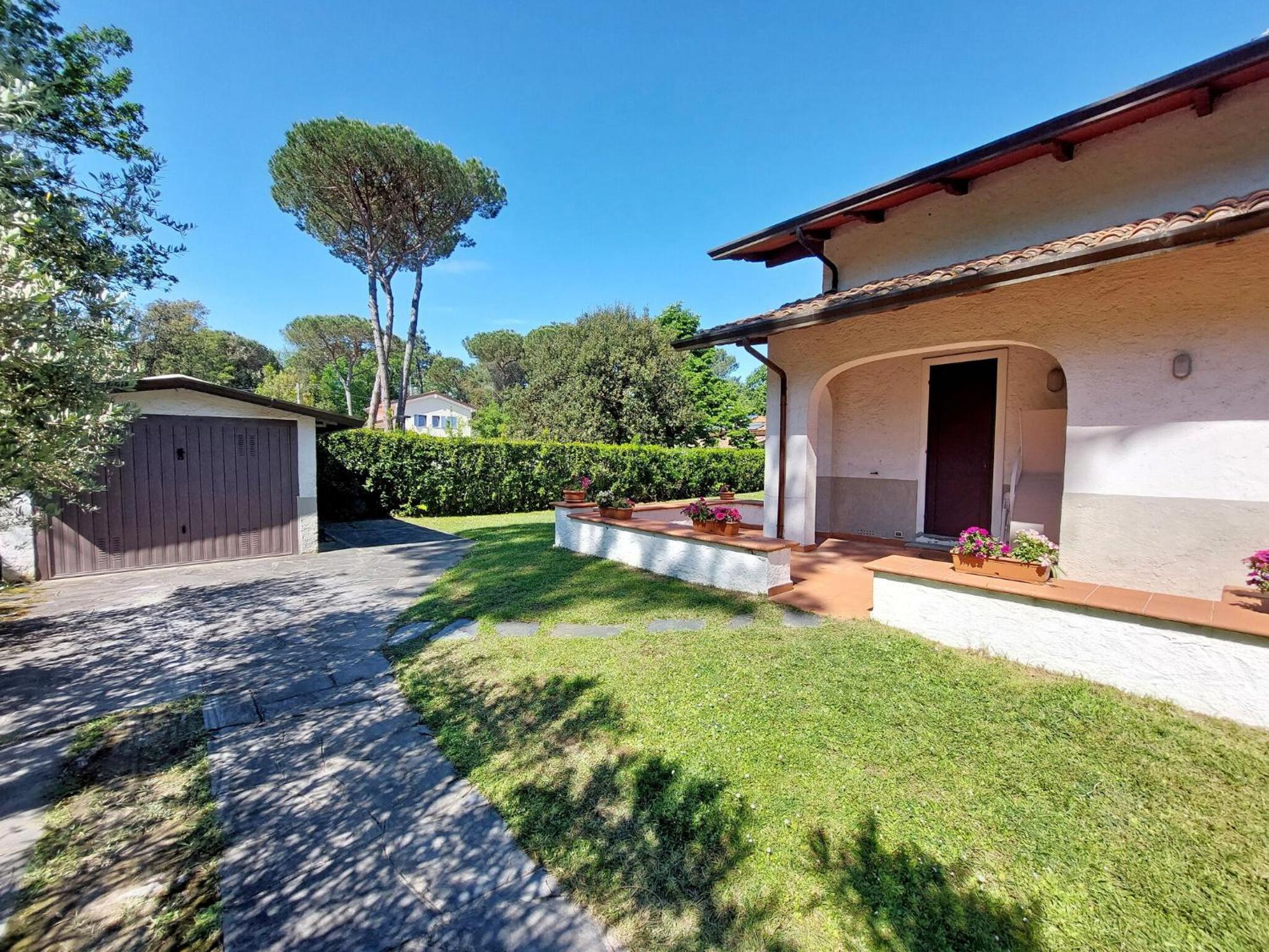 Villa Claudia view 3