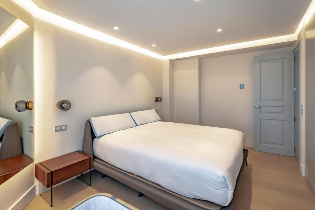 Penthouse private jacuzzi Castellana