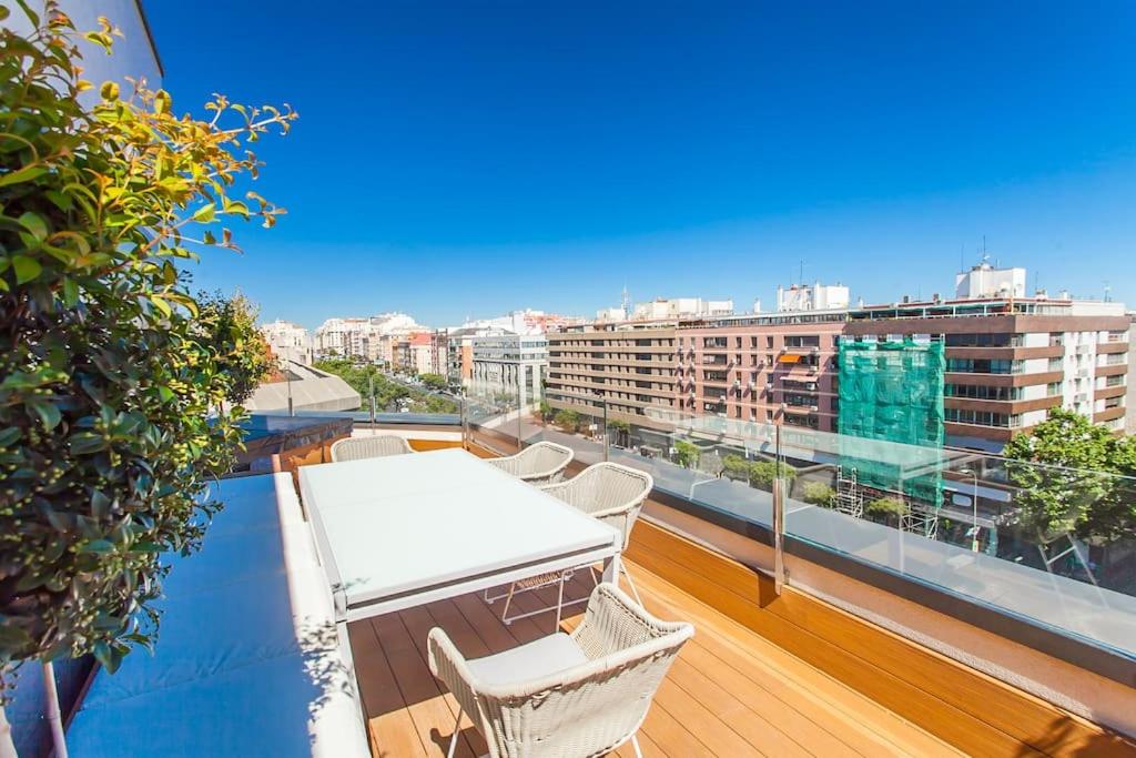 Penthouse private jacuzzi Castellana