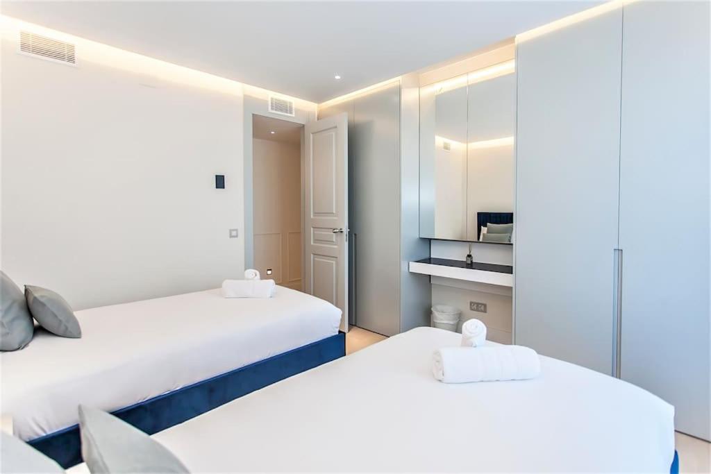 Penthouse private jacuzzi Castellana