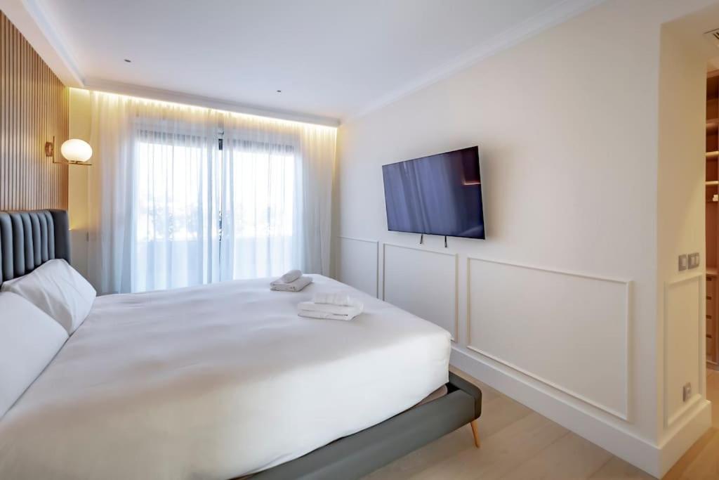 Penthouse private jacuzzi Castellana