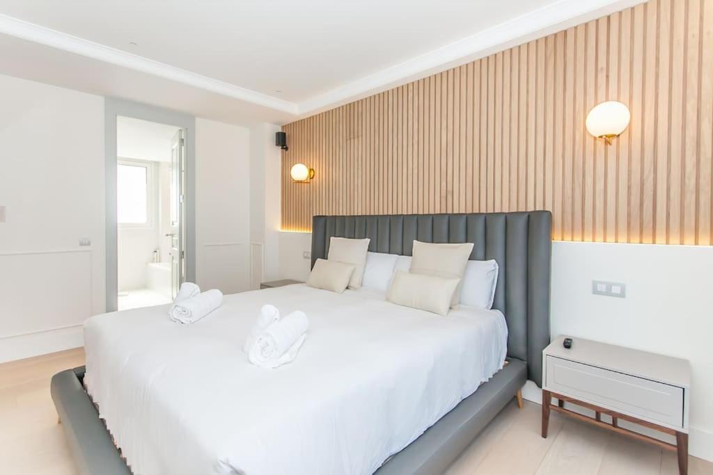 Penthouse private jacuzzi Castellana