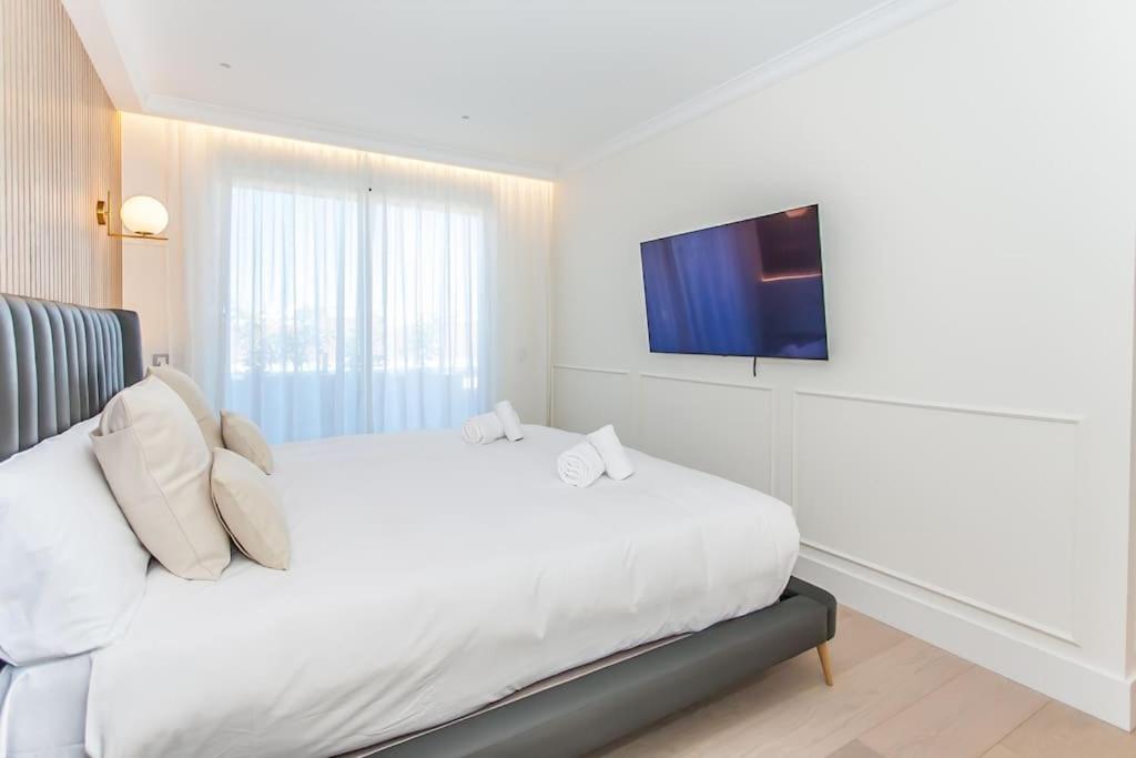 Penthouse private jacuzzi Castellana