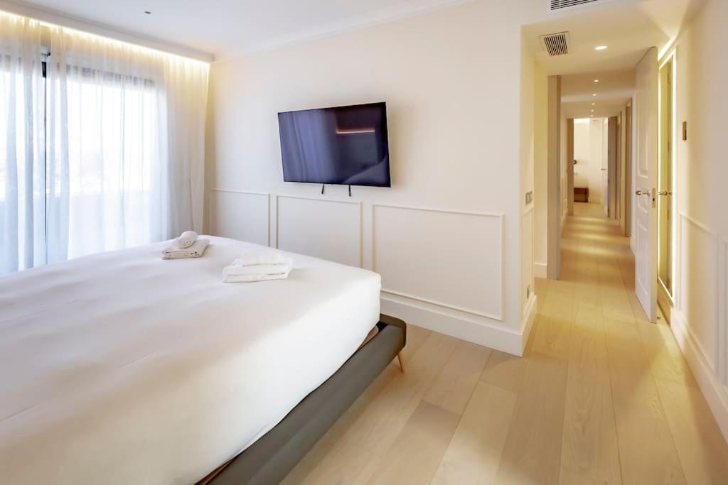 Penthouse private jacuzzi Castellana
