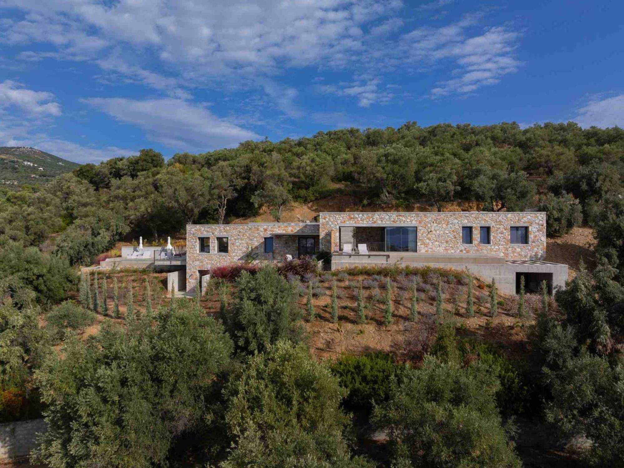 Hotel Stone Villas - Image 1