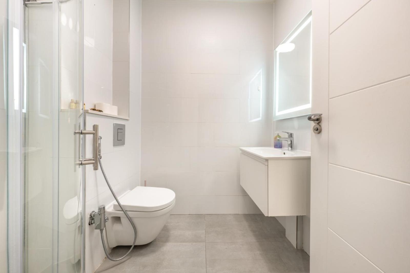 Maida Vale - Carlton Vale Apartments