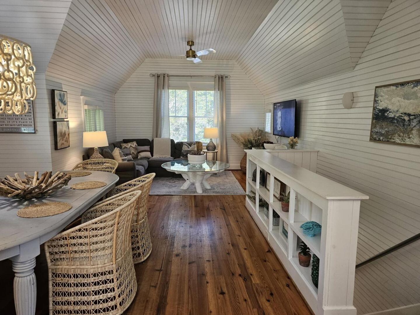 Welcome to Mahi Mahi on Bald Head Island!