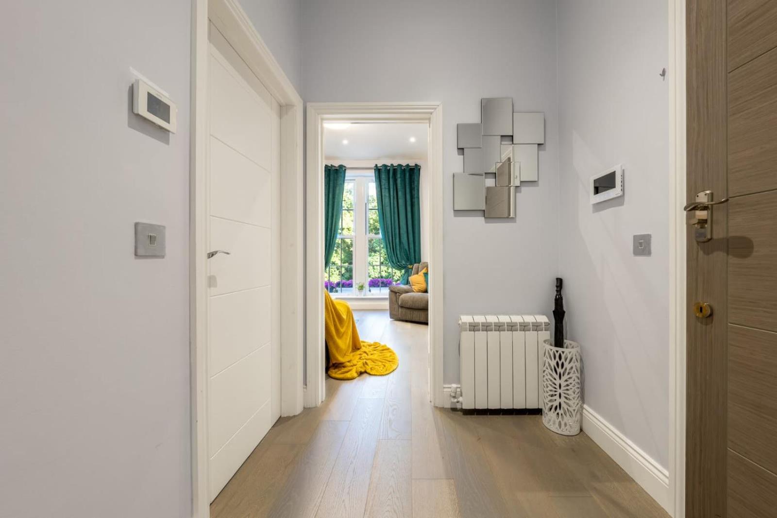 Maida Vale - Carlton Vale Apartments