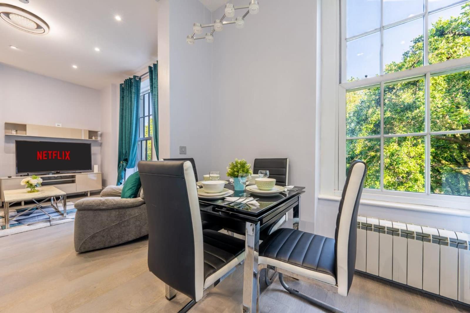 Maida Vale - Carlton Vale Apartments