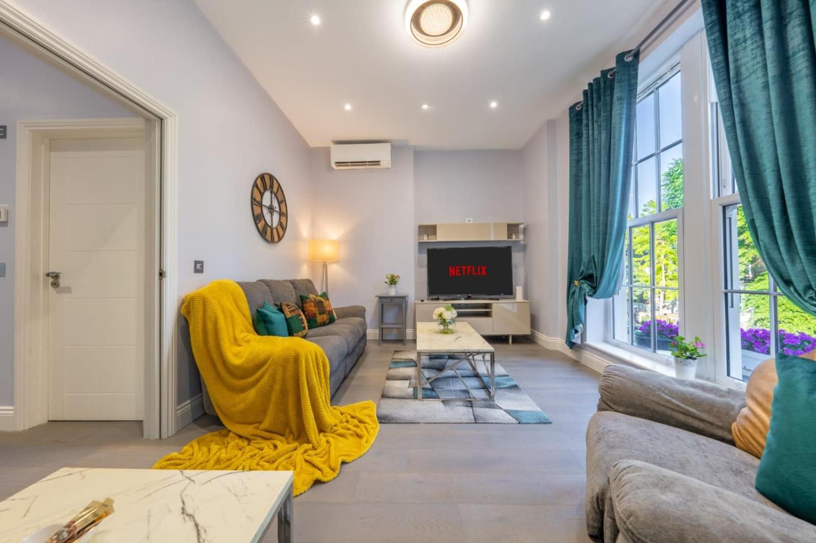 Maida Vale - Carlton Vale Apartments