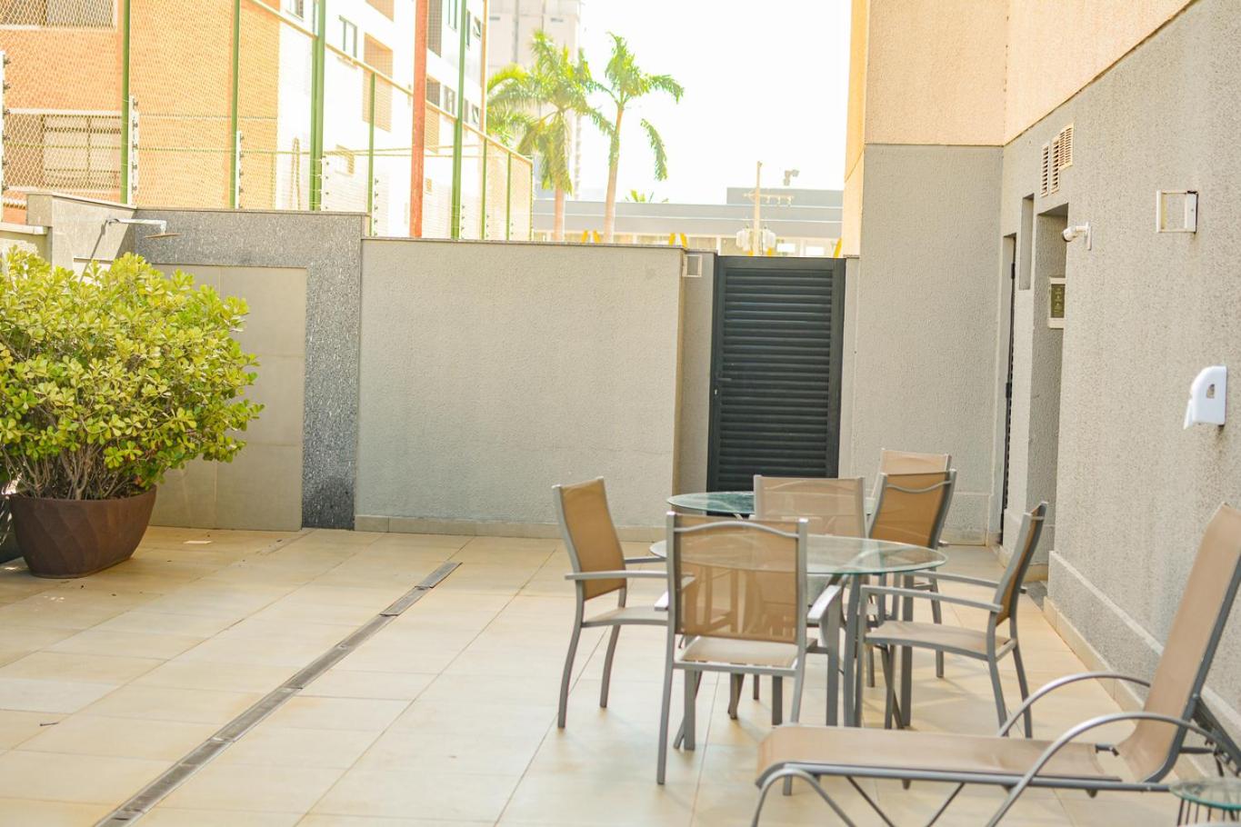Apart hotel bem localizado com piscina Palmas TO