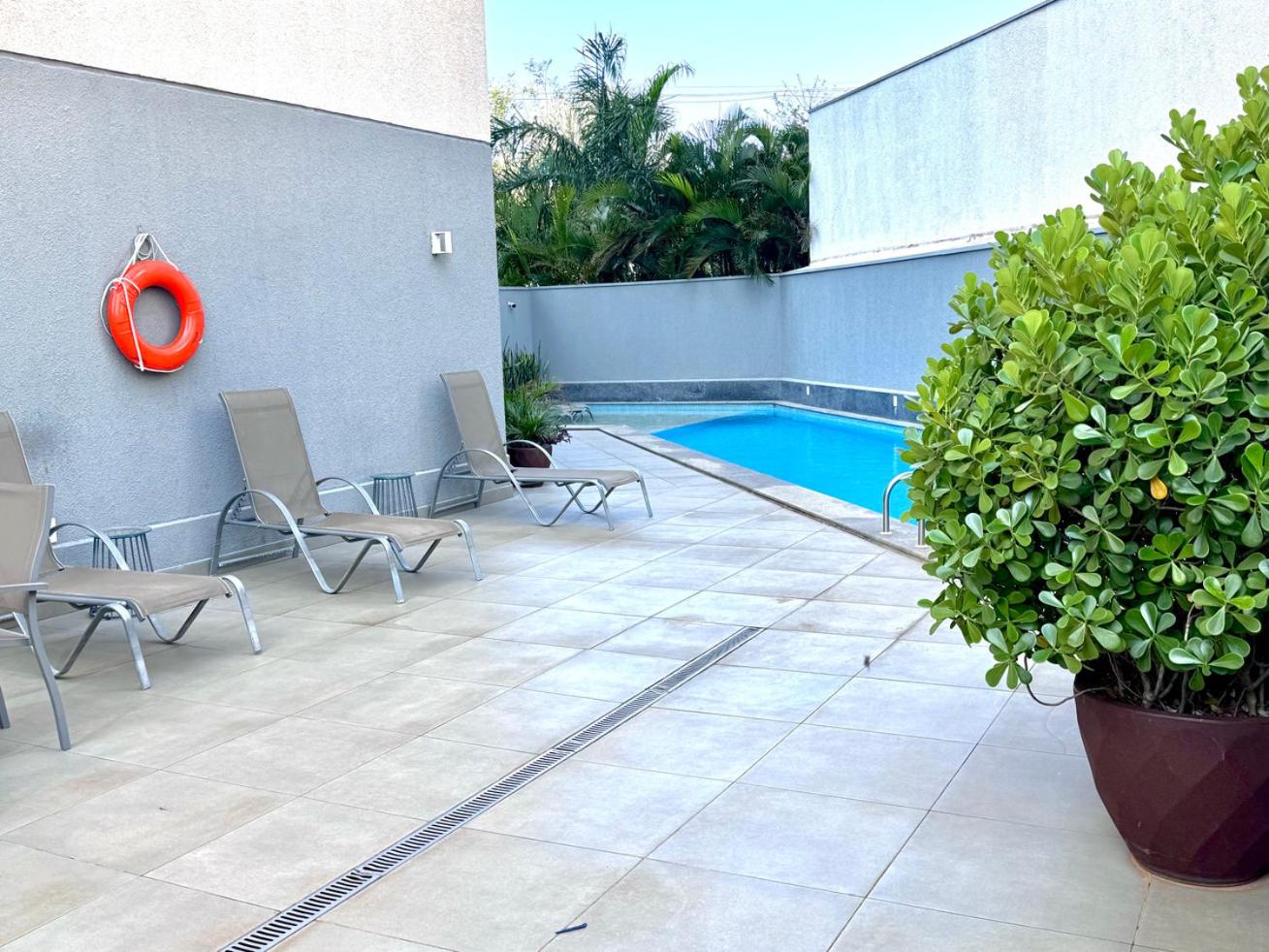 Apart hotel bem localizado com piscina Palmas TO