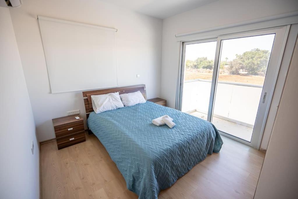 Hubstay - Blue Harmony Villa in Protaras - 5 min Walk to the Beach