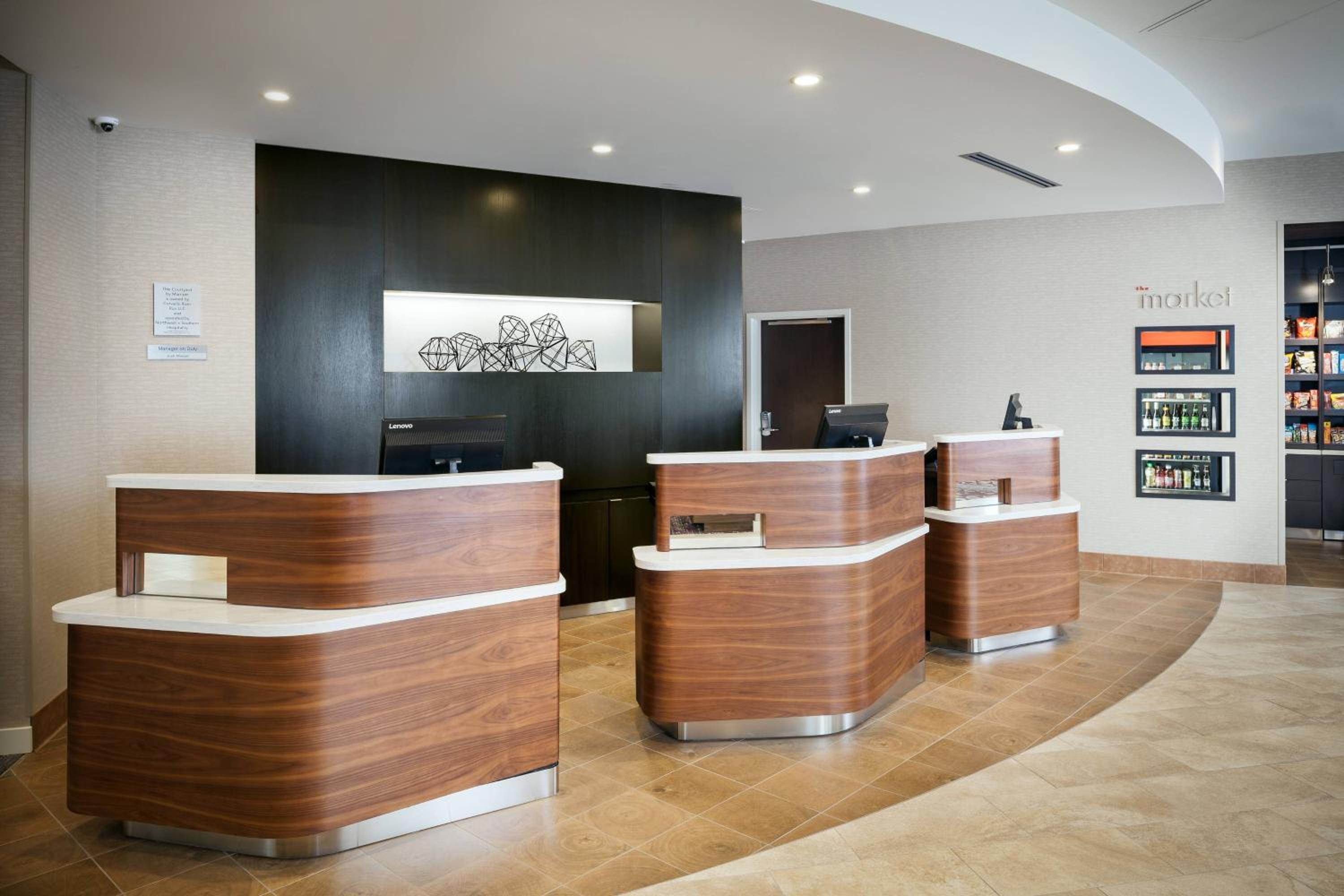 Albany Vacations - Courtyard by Marriott Corvallis - Property Image 2