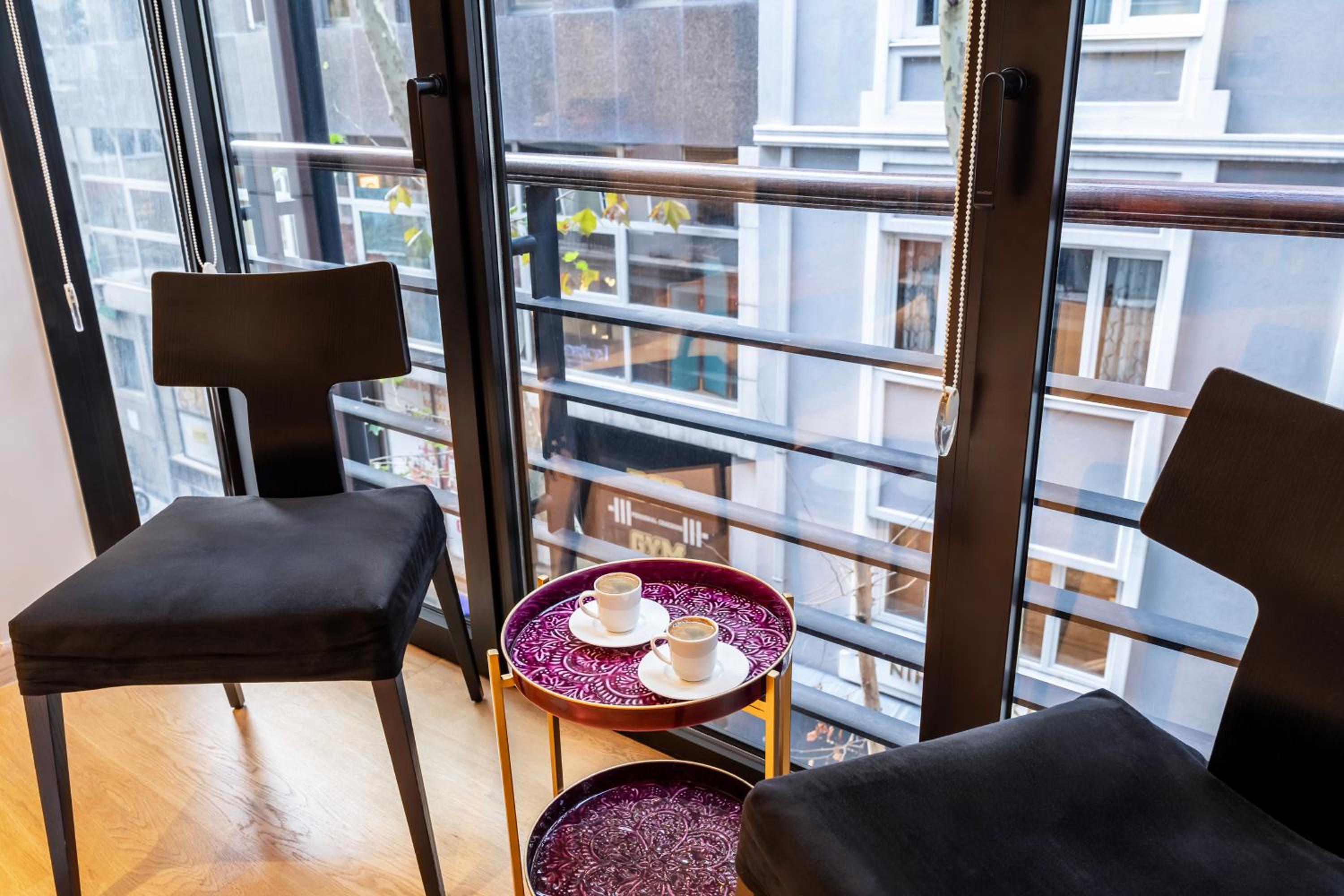 Deger 16 Residences