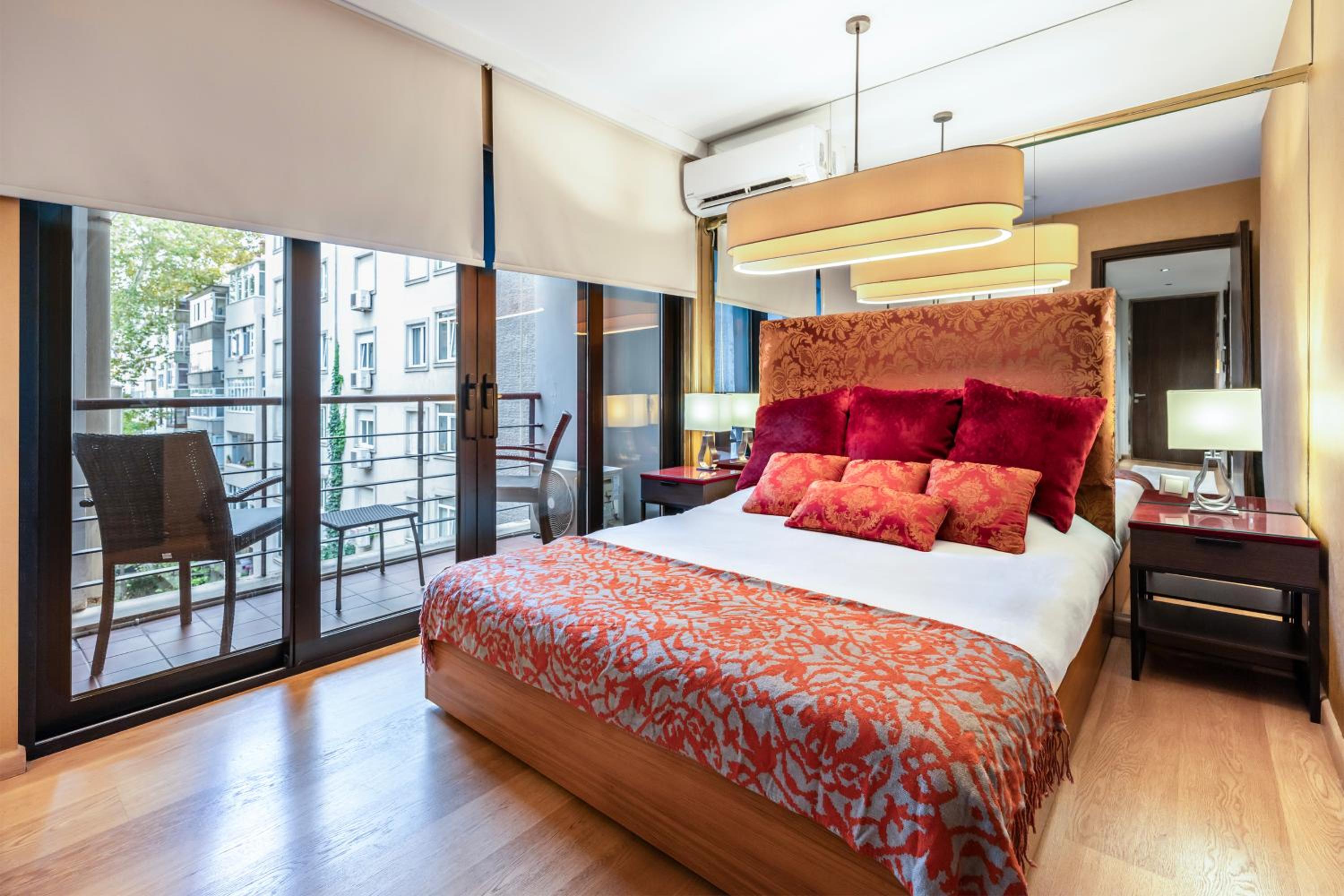 Deger 16 Residences