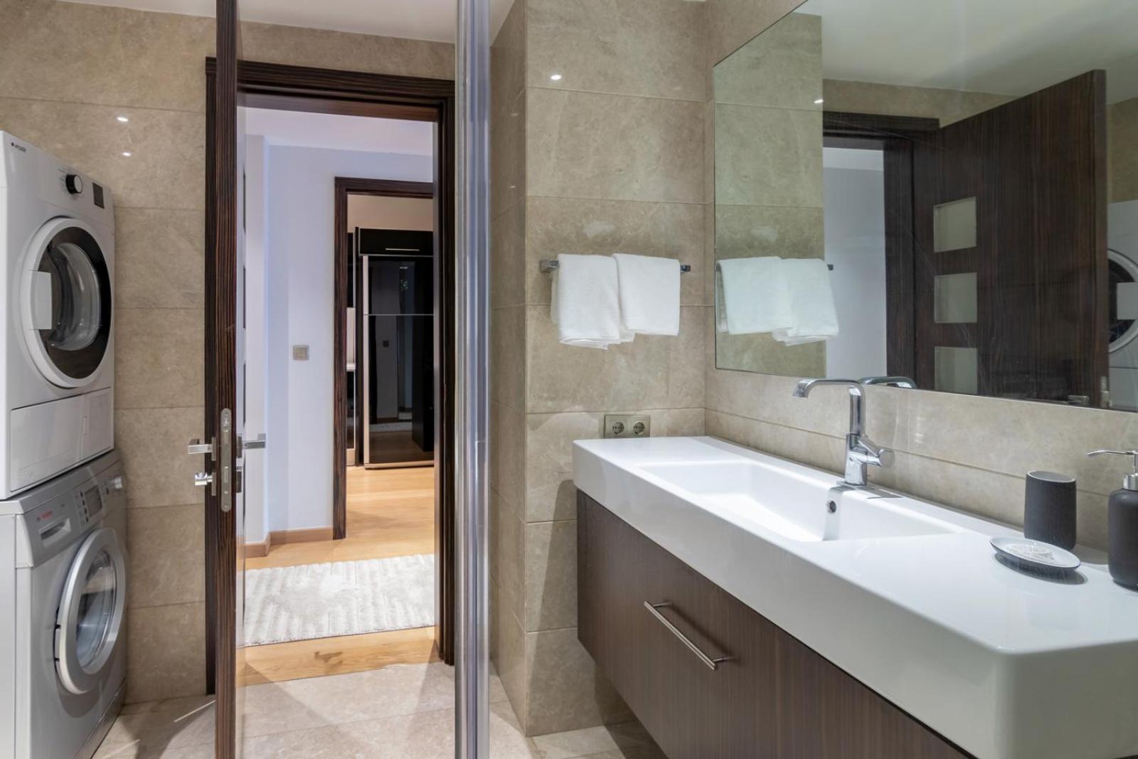 Deger 16 Residences