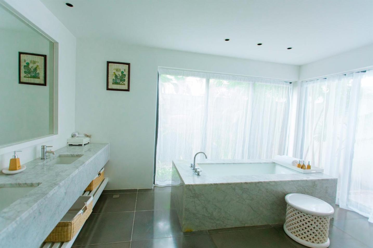 Premium BEACHFRONT VILLA 5 BEDROOMS 1000M2 SANCTUARY HO TRAM RESORT ll BBQ view 5