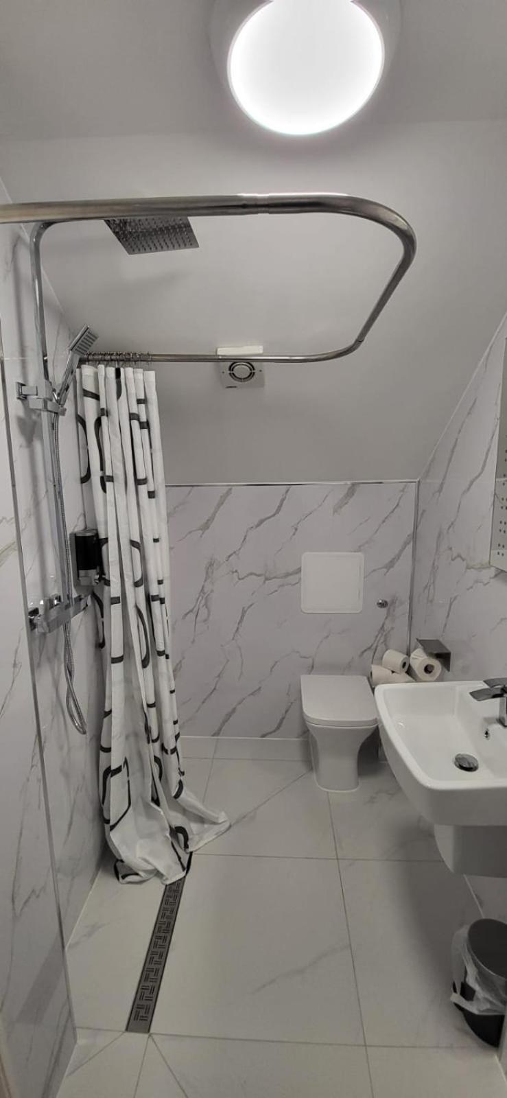 1 Bed, G-Floor apt close to O2, Excel and City Airport