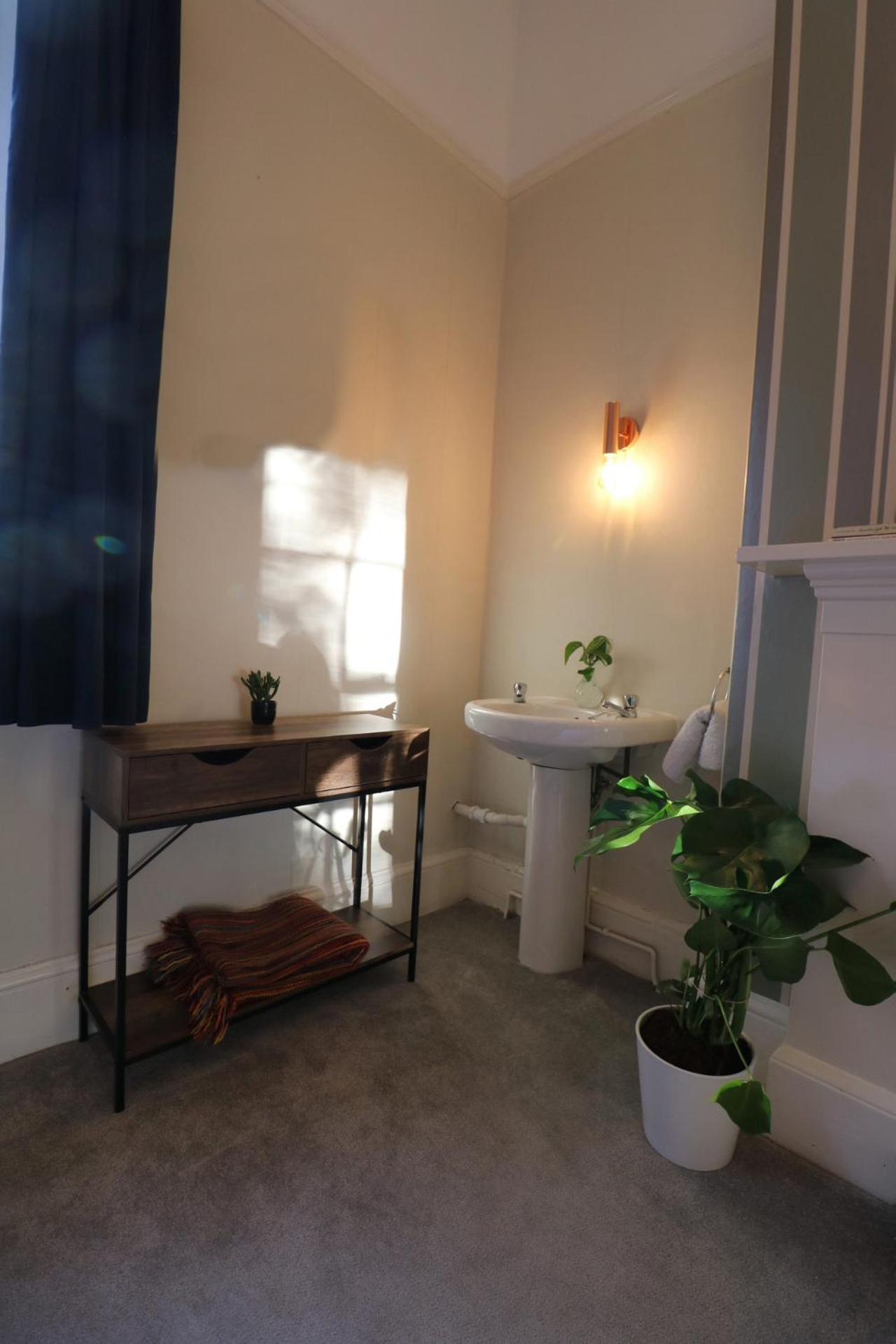 Mossley Hill Retreat