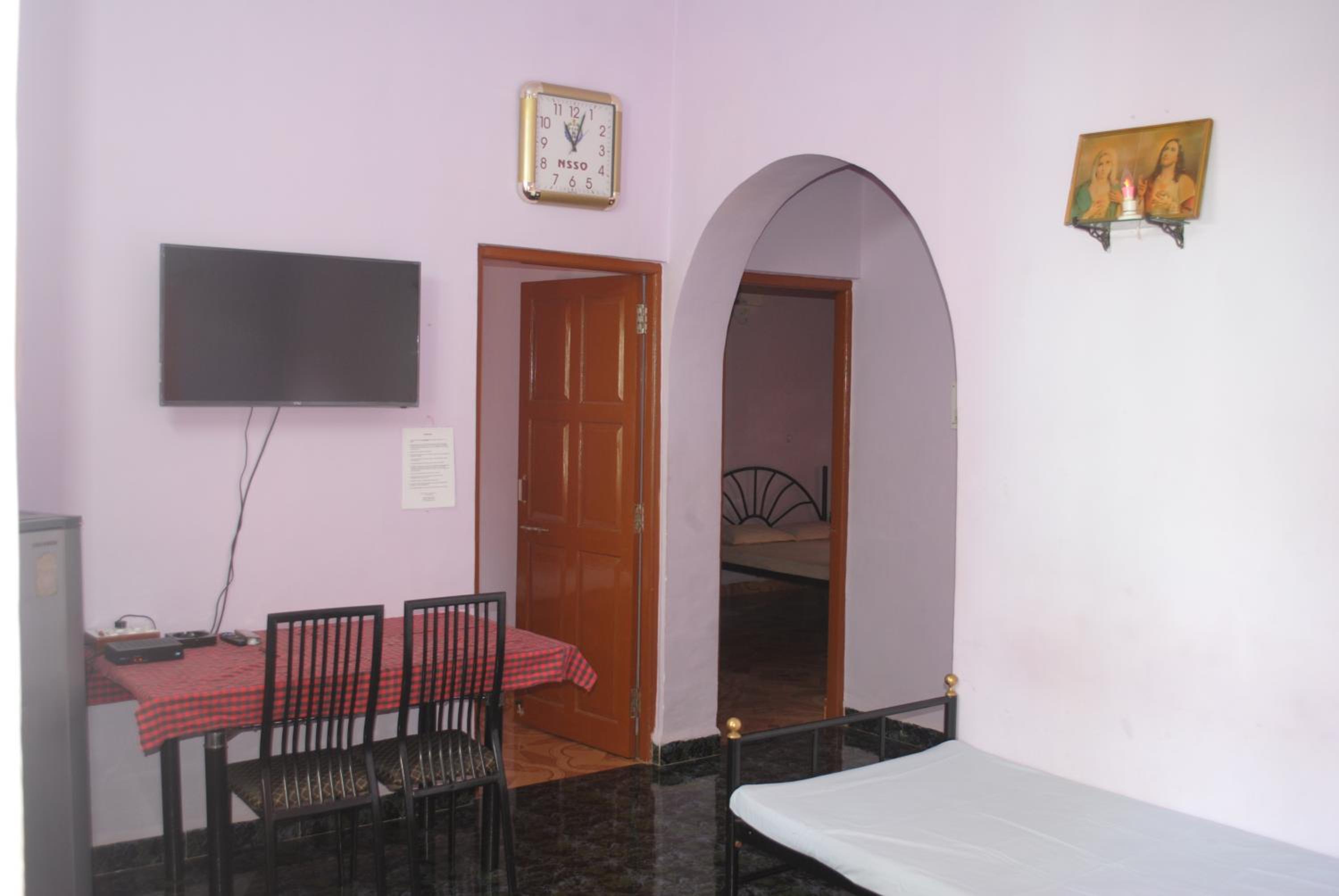 Joe And Marietta's Guesthouse