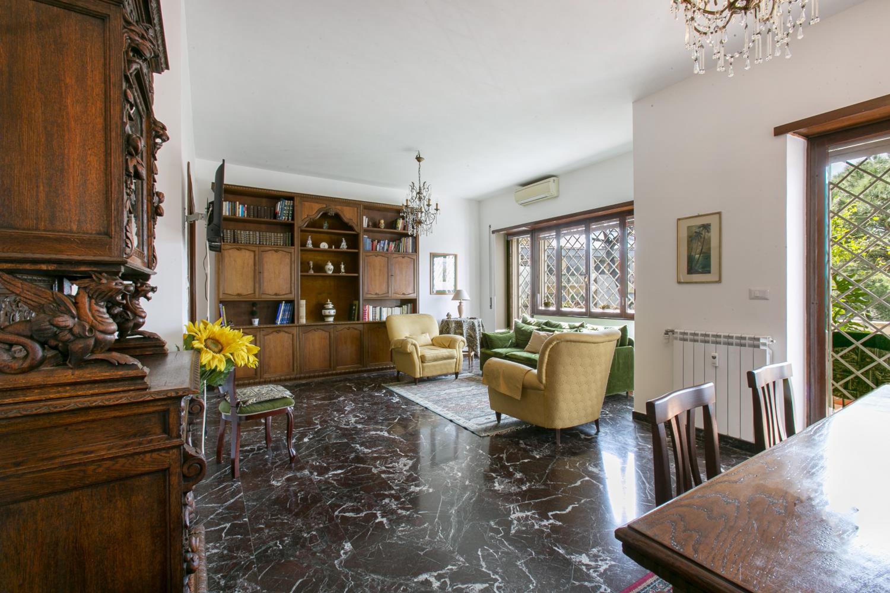 Rosso Levanto House