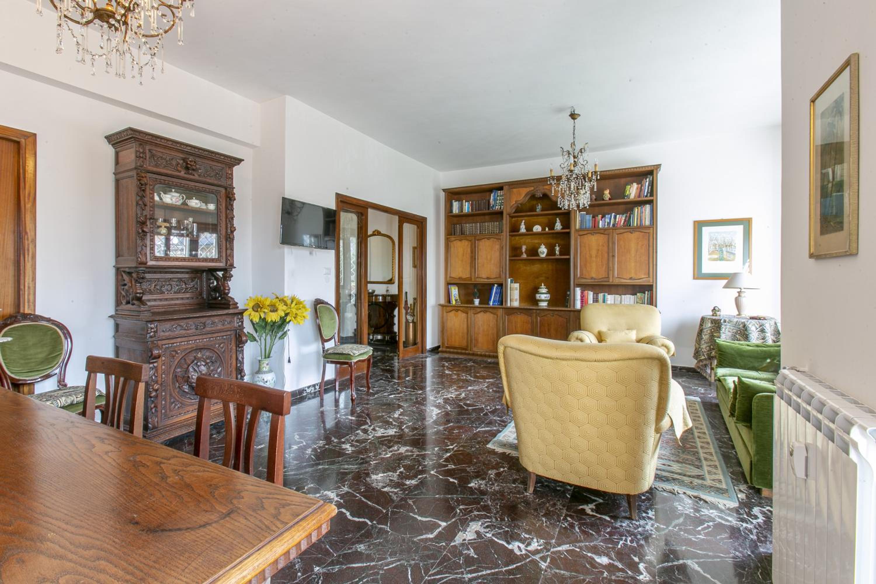 Rosso Levanto House