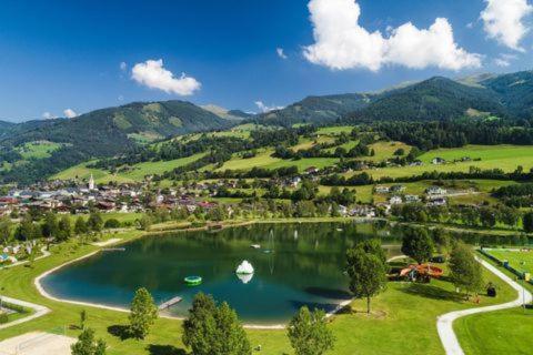 Penthouse Julia nähe Badesee mit Infrarotsauna -Zell am See Kaprun