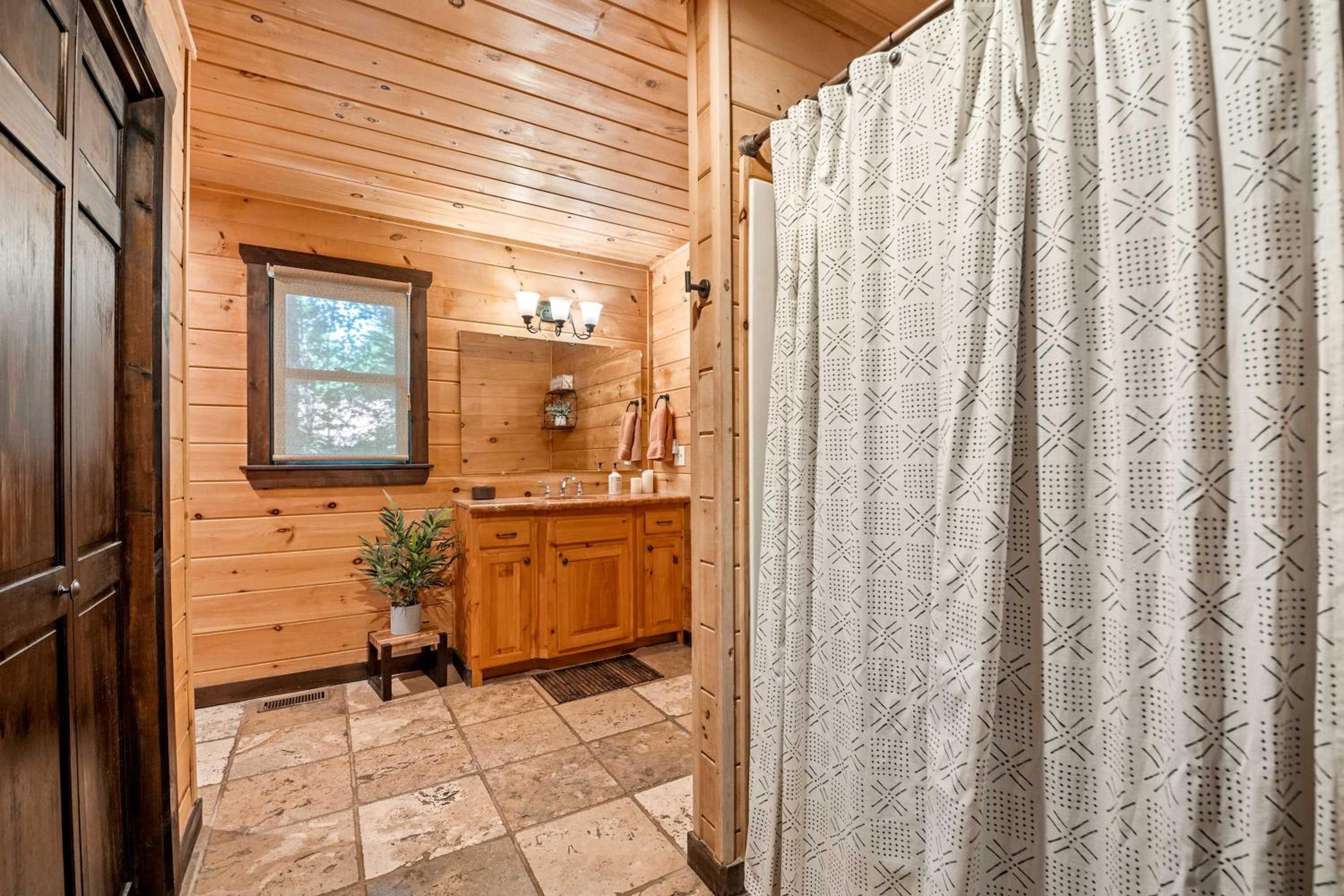 30 percent off thru July 5 Insane Views Hot Tub Game Room