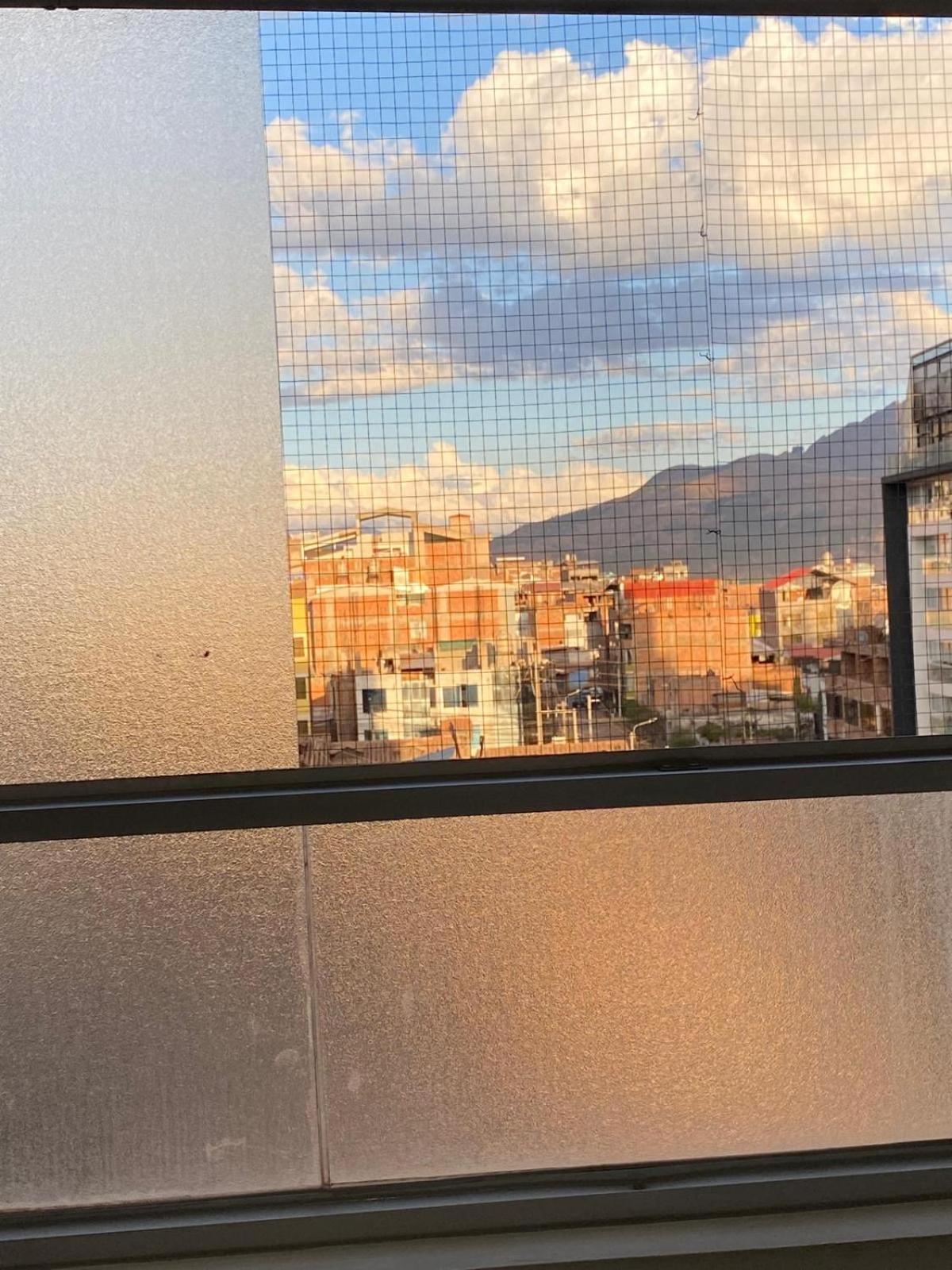 Happy Apartment