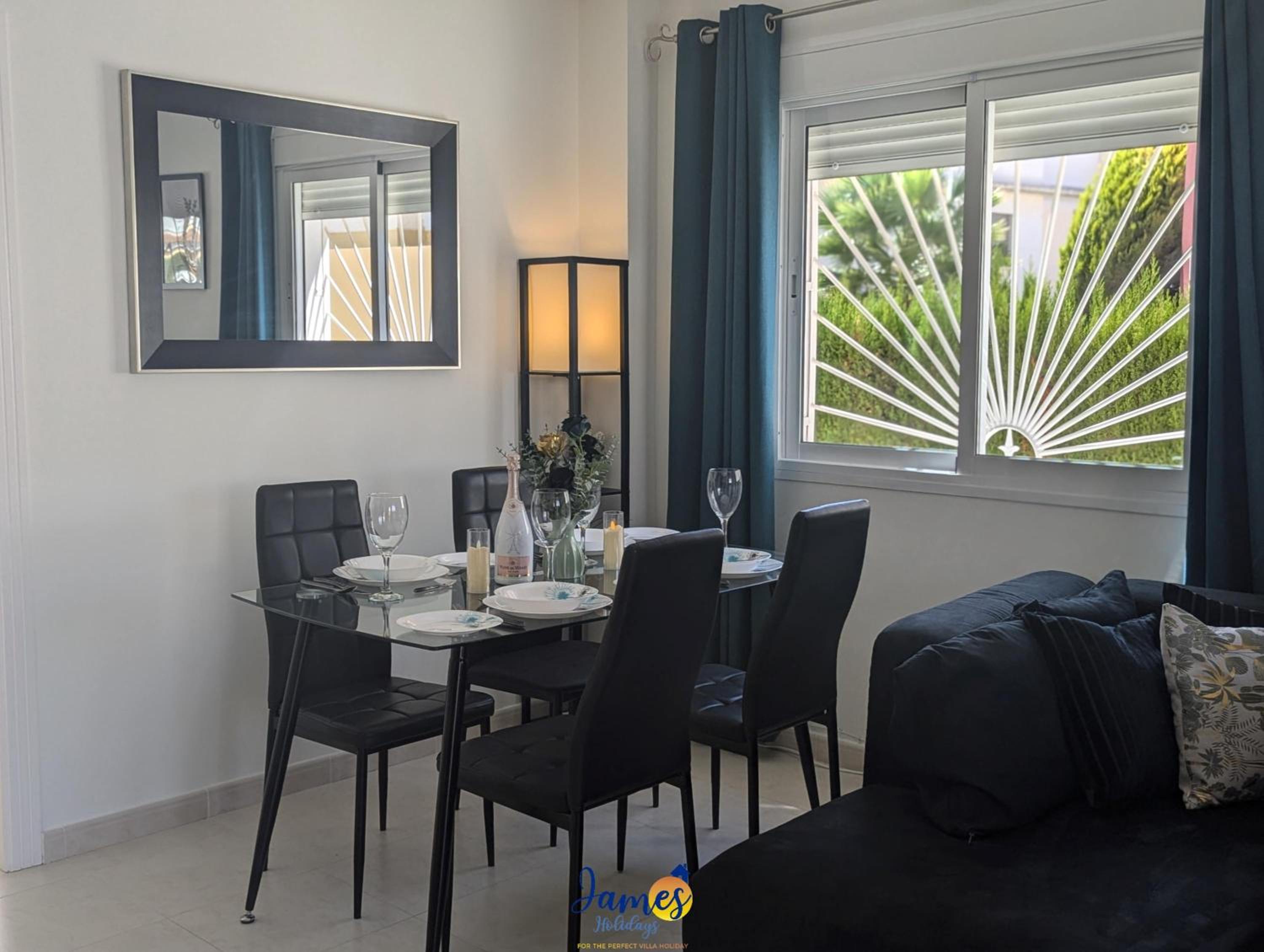 Mediterranean 3 Bed Townhouse CQ44 view 2