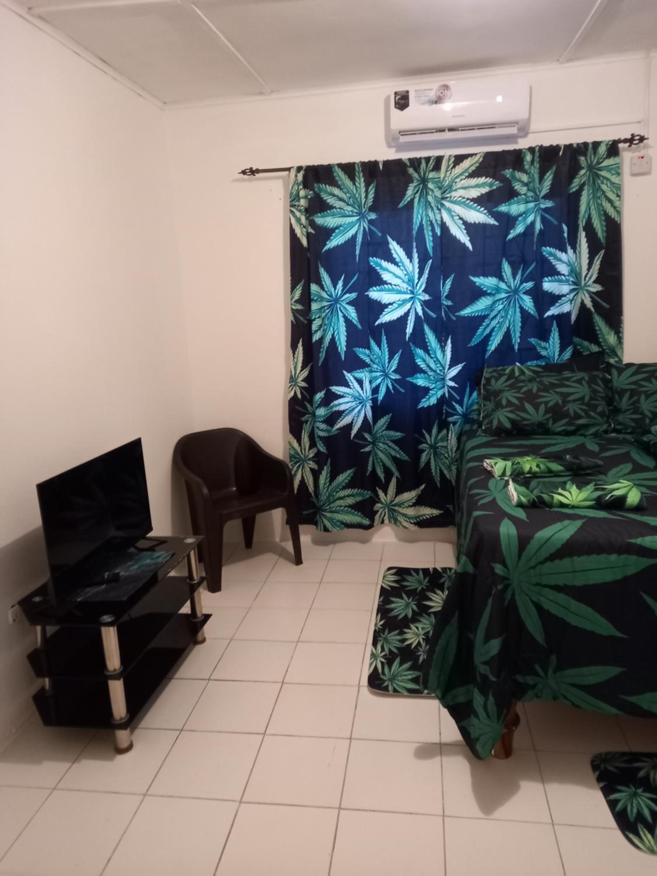 Holiday rooms in St Thomas Jamaica view 2