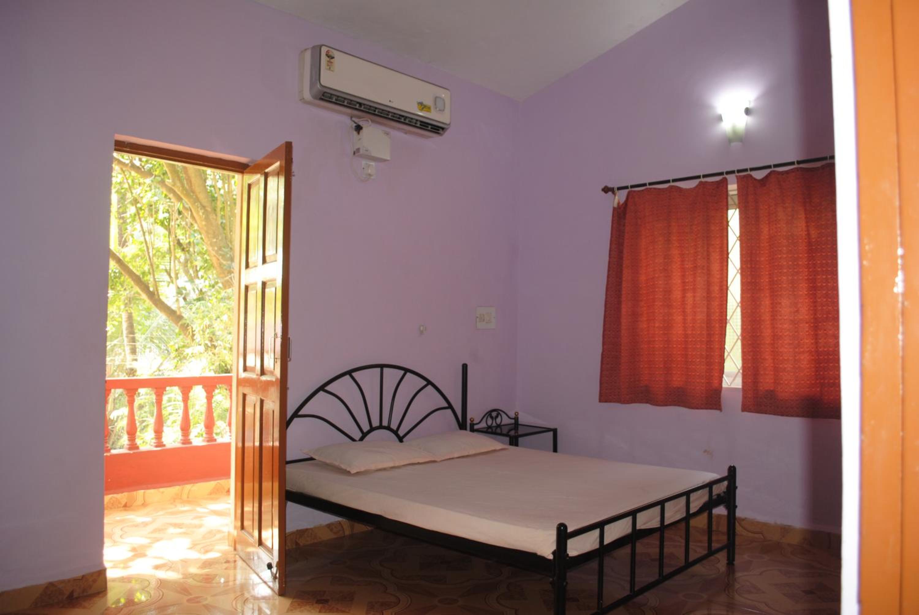 Joe And Marietta's Guesthouse